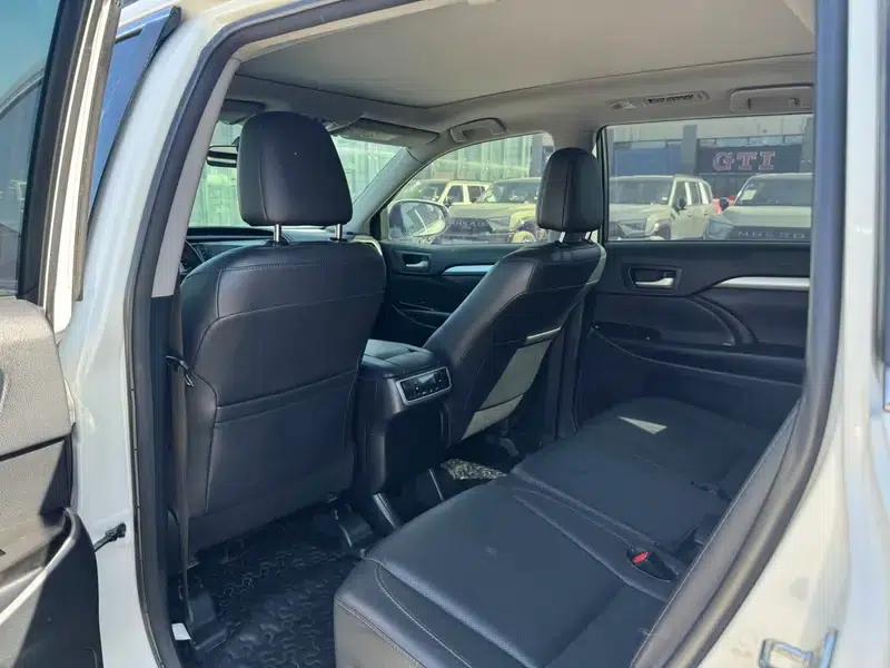 2017 Highlander 2.0T AWD Luxury 7-seater — миниатюра 9