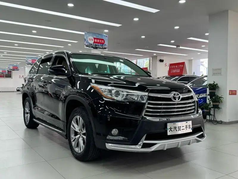2015 Highlander 2.0T 2WD Elite Edition 5-seater — миниатюра 3