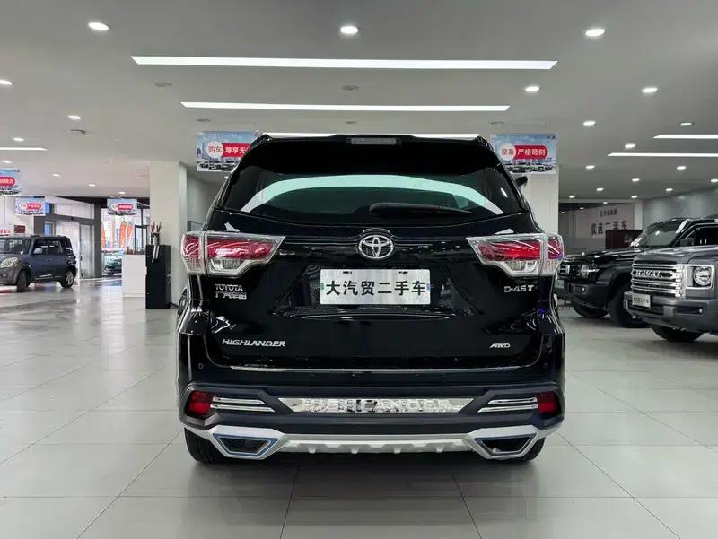 2015 Highlander 2.0T 2WD Elite Edition 5-seater — миниатюра 4