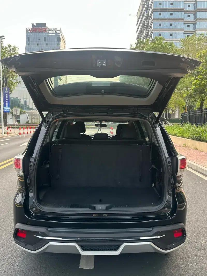 2015 Highlander 2.0T AWD Luxury 7-seater — миниатюра 8