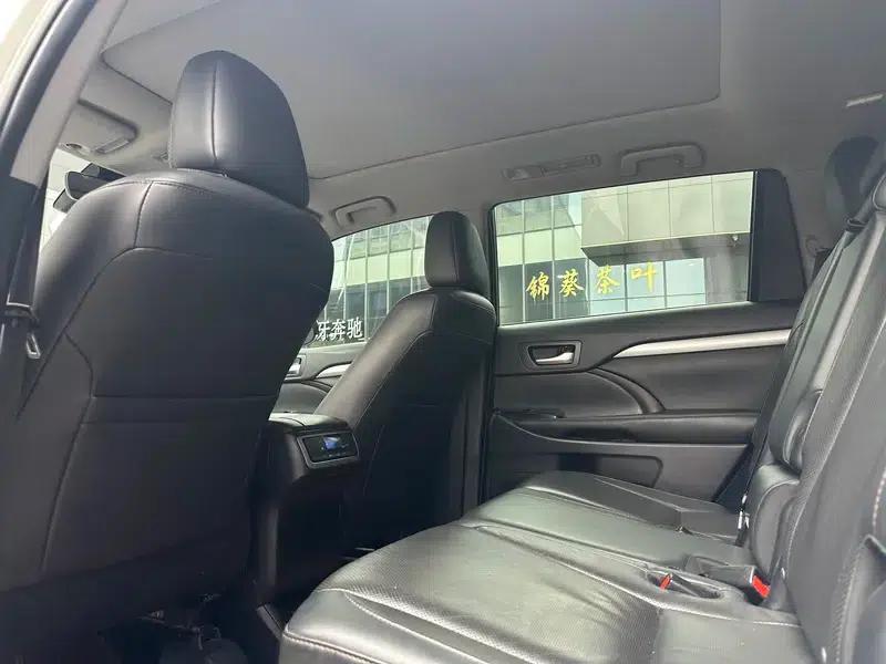 2018 Toyota Highlander 2.0T AWD Luxury 7-seater (China VI Emission Standard) — миниатюра 9
