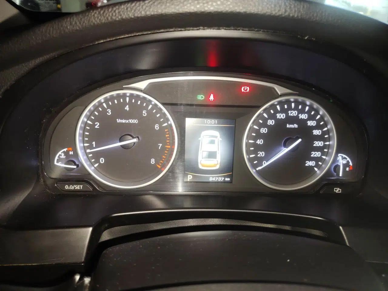 Geely Auto Emgrand GT 2015 1.8T Flagship Model — миниатюра 11
