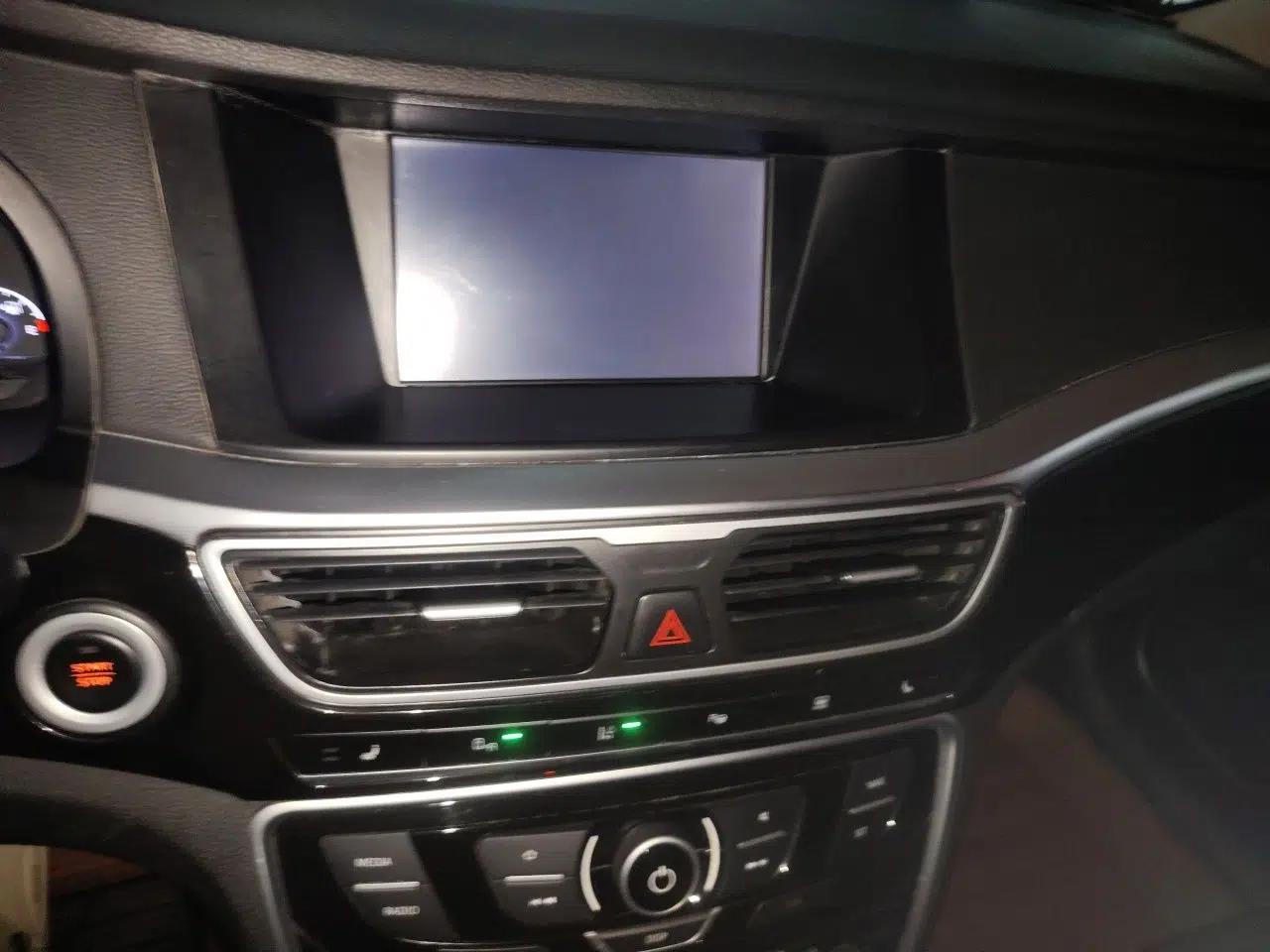Geely Auto Emgrand GT 2015 1.8T Flagship Model — миниатюра 13