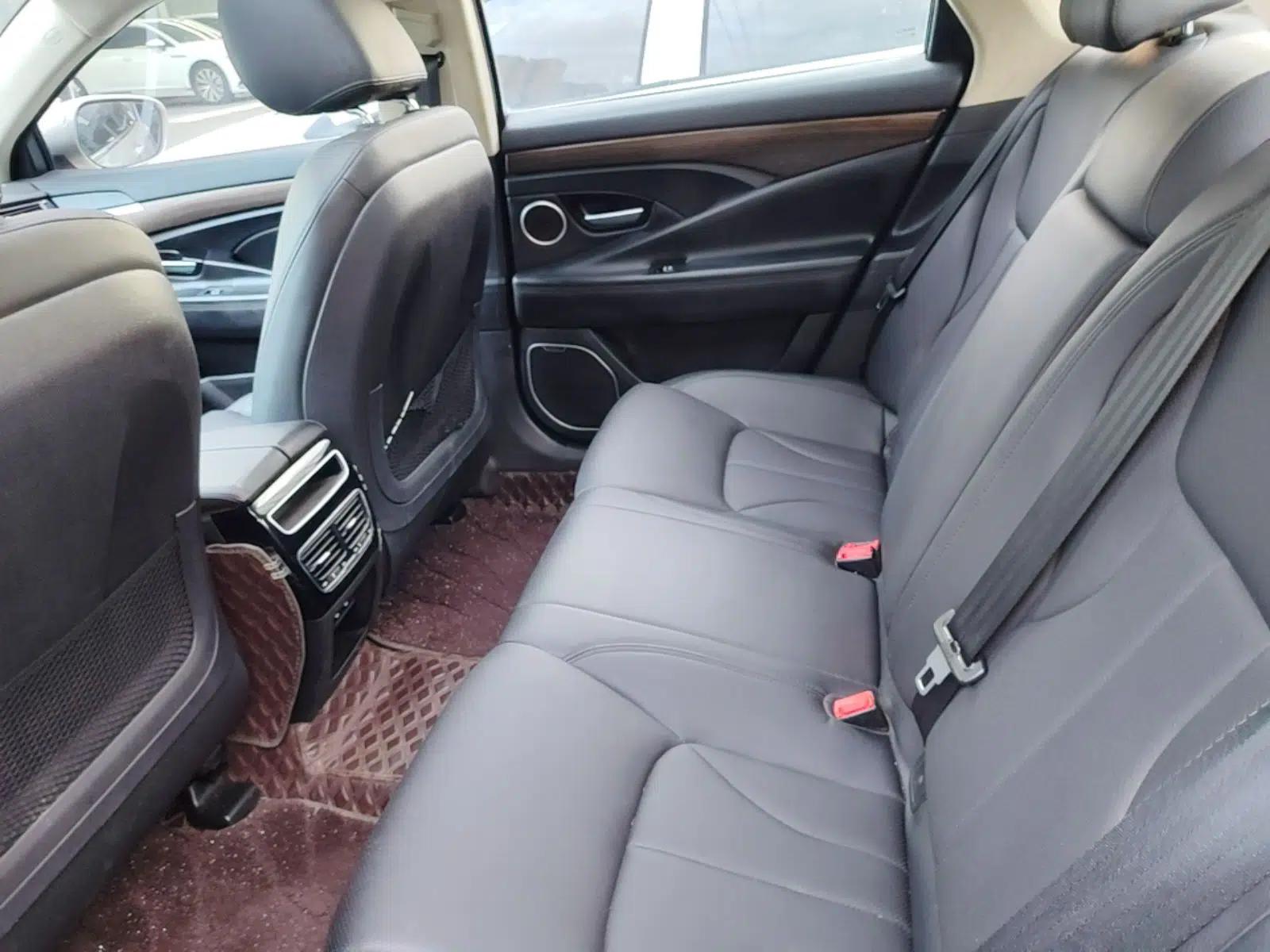 Geely Auto Emgrand GT 2017 1.8T Luxury Model — миниатюра 20