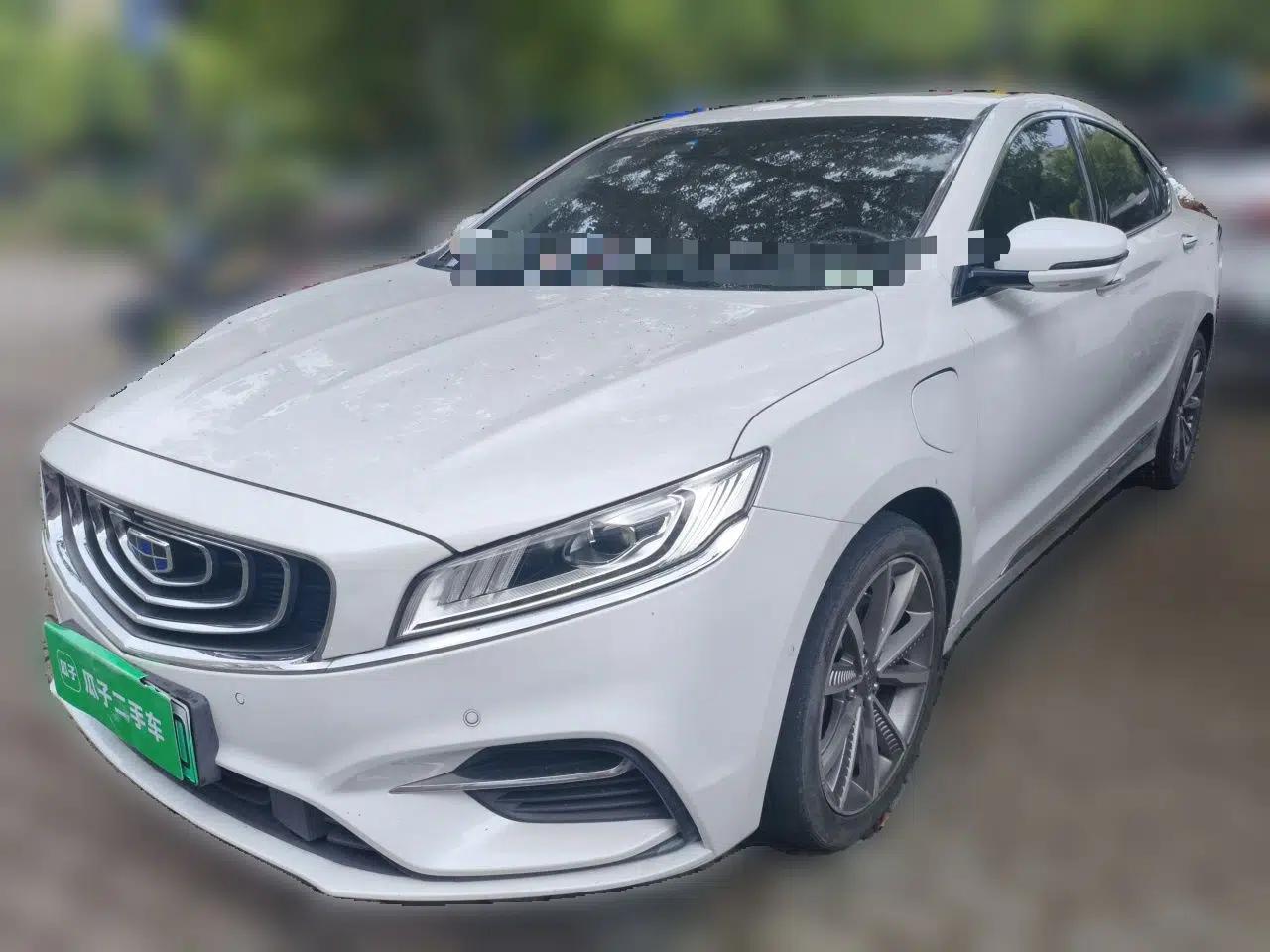 Geely Auto Emgrand GT New Energy 2018 1.5T PHEV Yao Ling Edition — миниатюра 1