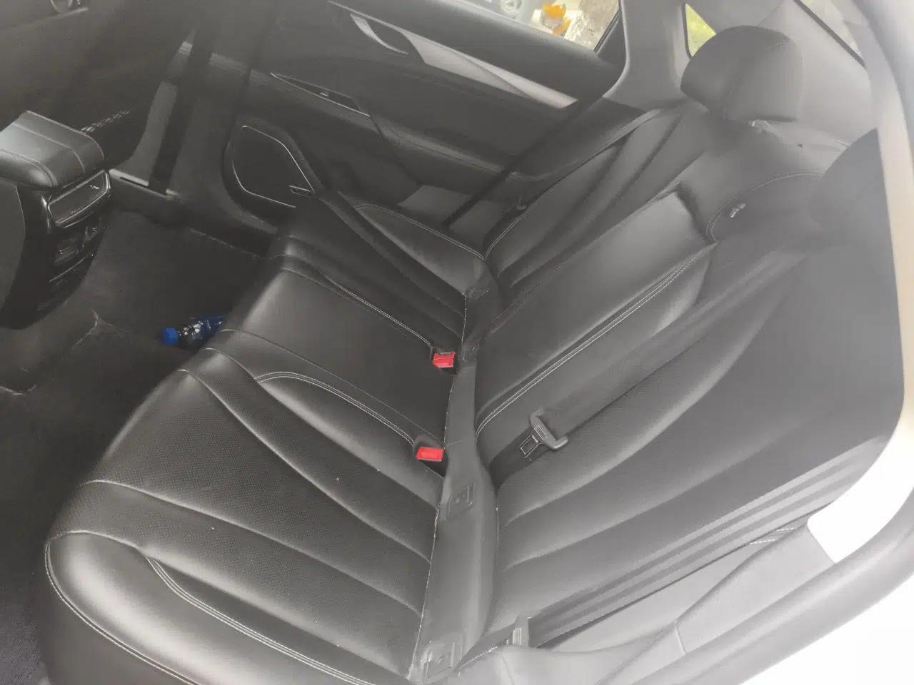 Geely Auto Emgrand GT New Energy 2018 1.5T PHEV Yao Ling Edition — миниатюра 17