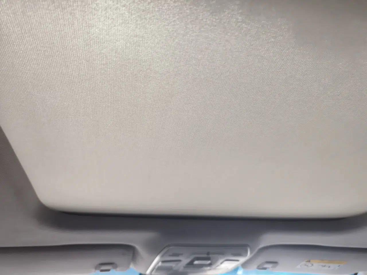 Geely Auto Emgrand GT New Energy 2018 1.5T PHEV Yao Ling Edition — миниатюра 18