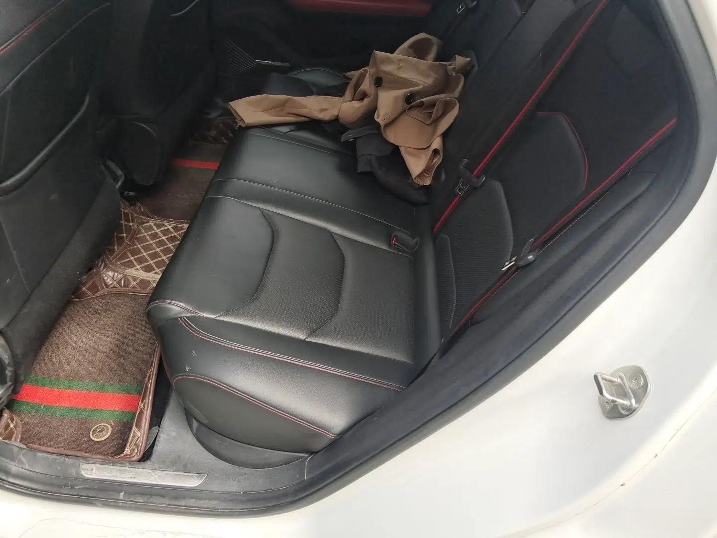 Geely Auto Emgrand S 2021 1.4T CVT Luxury Version — миниатюра 17