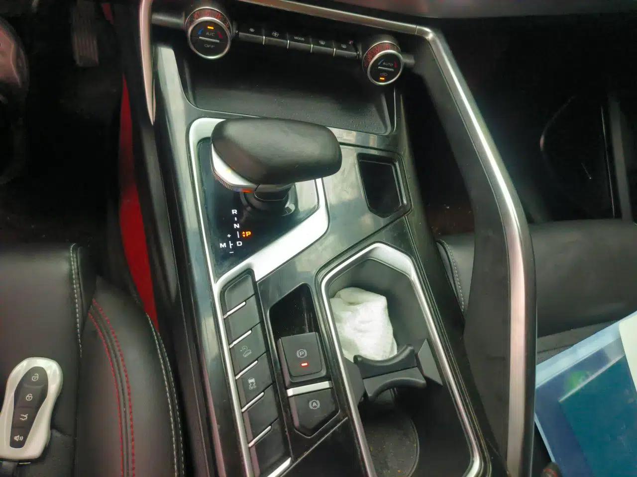 Geely Auto Monjaro S 2021 2.0TD DCT Two-Wheel Drive Lightning Edition — миниатюра 14