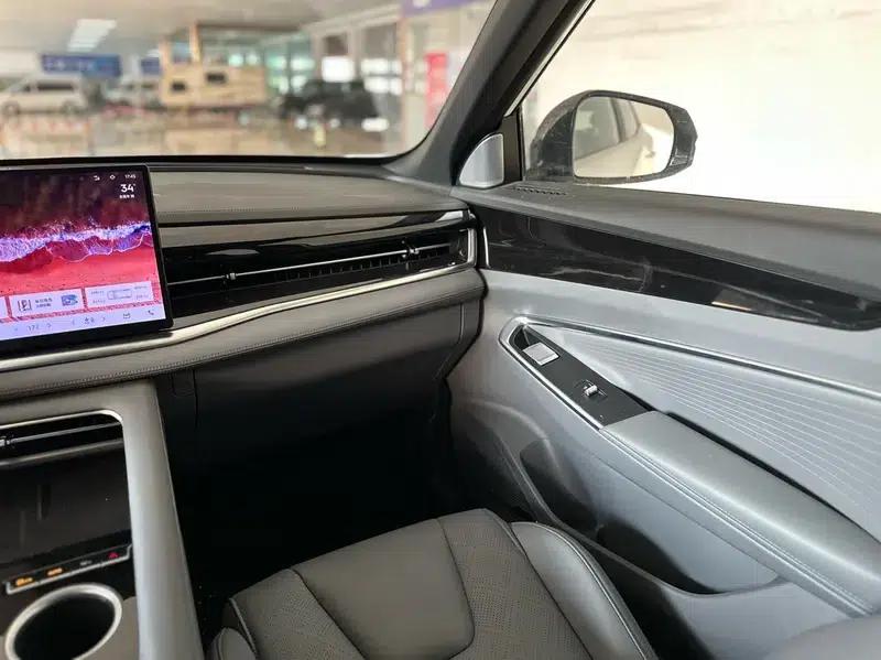 Geely Boyue 2024 1.5TD Dragon Edition — миниатюра 12