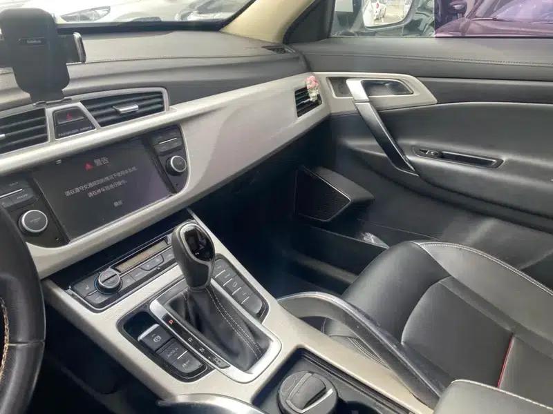 Geely Boyue 2018 1.8TD Automatic 2WD Smart Supreme Edition 4G Connected Version — миниатюра 7