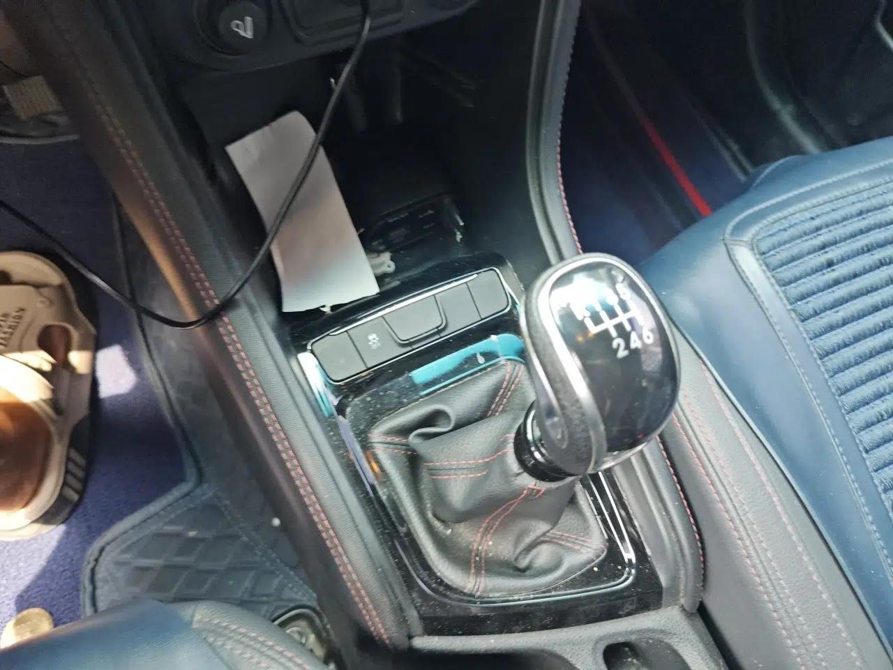 JAC Group Refine S3 2017 1.5L Manual Luxury Smart Model — миниатюра 11