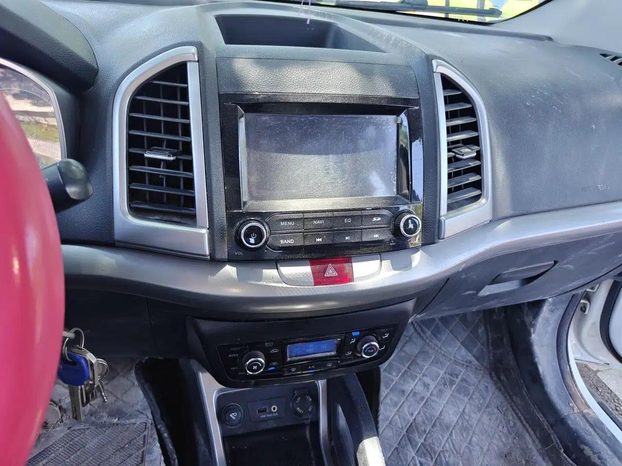 JAC Group Refine S3 2015 1.5L Manual Luxury Smart Deluxe Edition — миниатюра 13