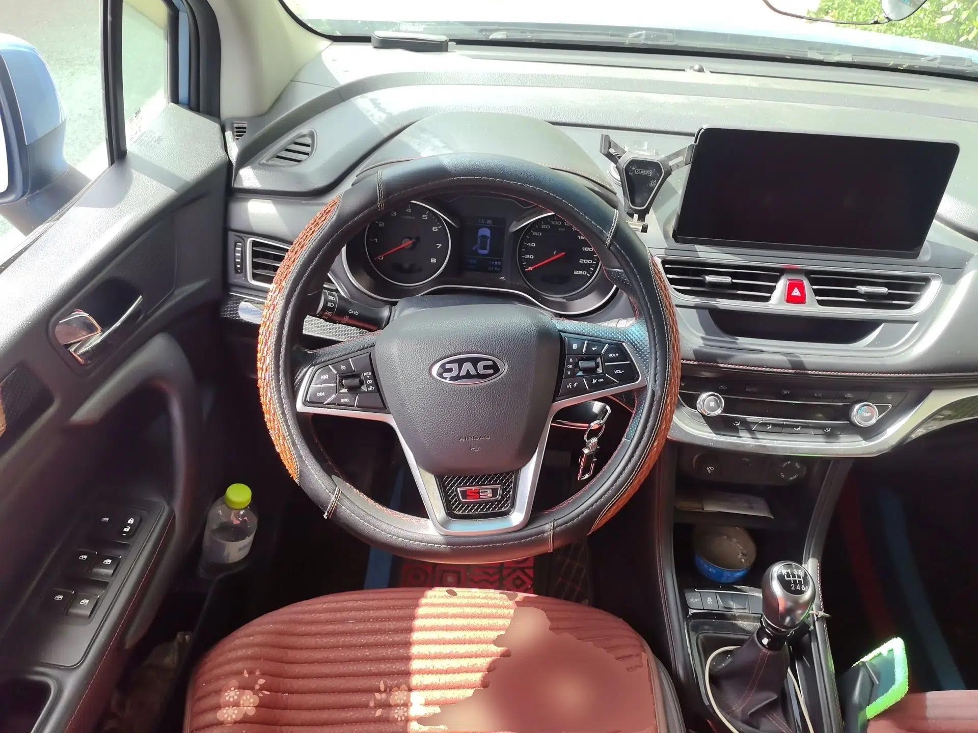 JAC Group Refine S3 2020 1.5L Manual - Overdrive Type I — миниатюра 10
