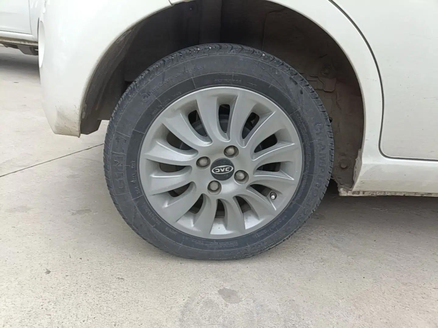JAC Group iEV6E 2019 Upgraded iEV6E Luxury Model — миниатюра 11