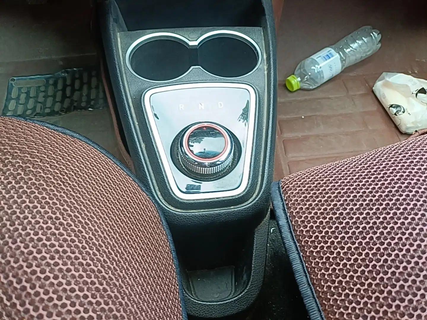 JAC Group iEV6E 2019 Upgraded iEV6E Luxury Model — миниатюра 21
