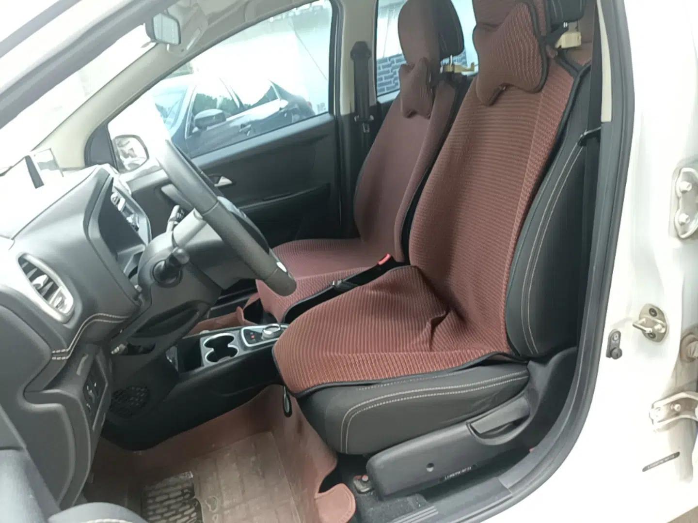 JAC Group iEV6E 2019 Upgraded iEV6E Luxury Model — миниатюра 22