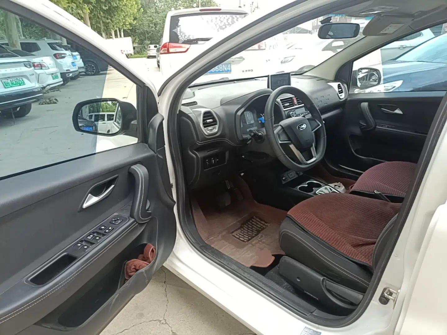 JAC Group iEV6E 2019 Upgraded iEV6E Luxury Model — миниатюра 23