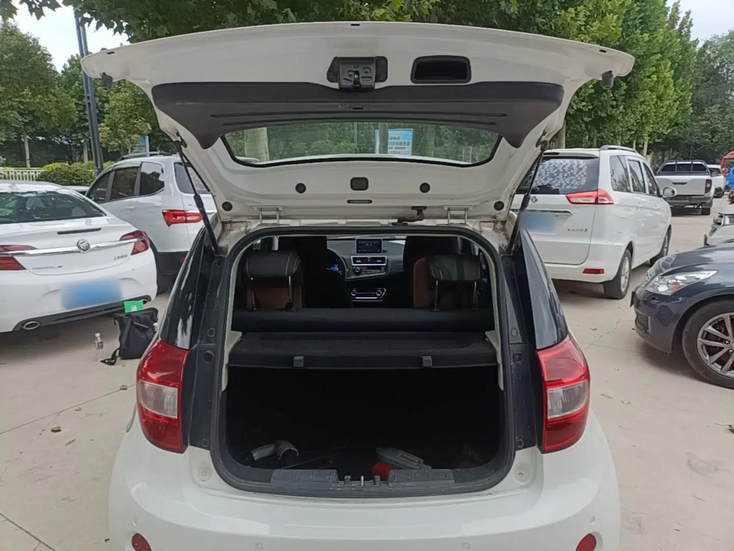 JAC Group iEV6E 2019 Upgraded iEV6E Luxury Model — миниатюра 27
