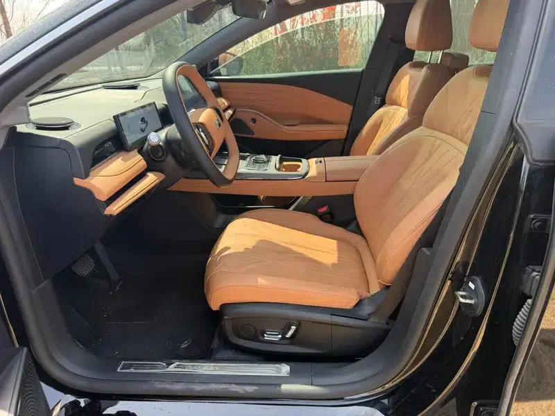 Galaxy Star 8 PHEV 2025 130km EM-i Premium Edition — миниатюра 8