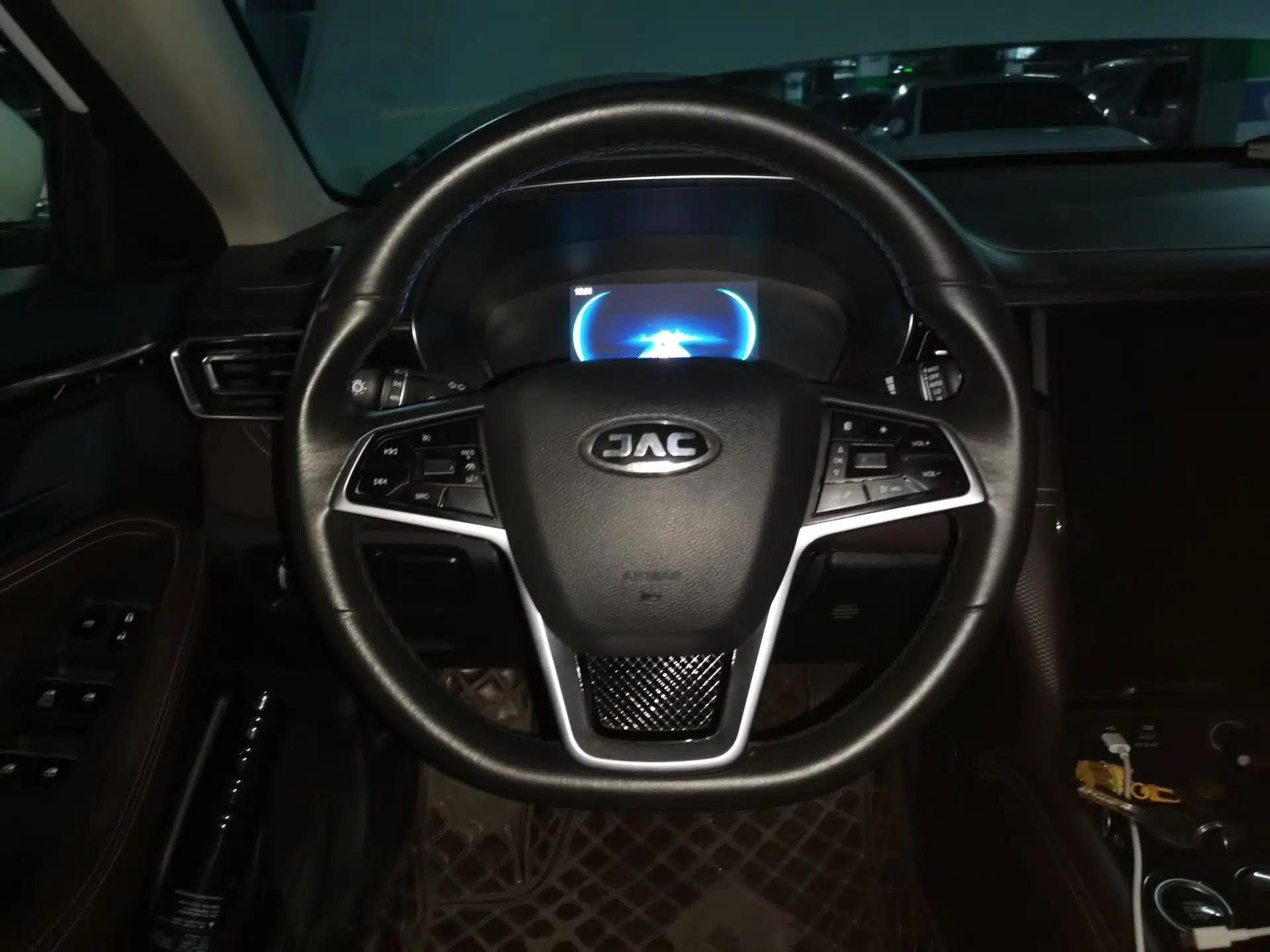 JAC Group J7 2020 1.5T CVT Superior Trim — миниатюра 10
