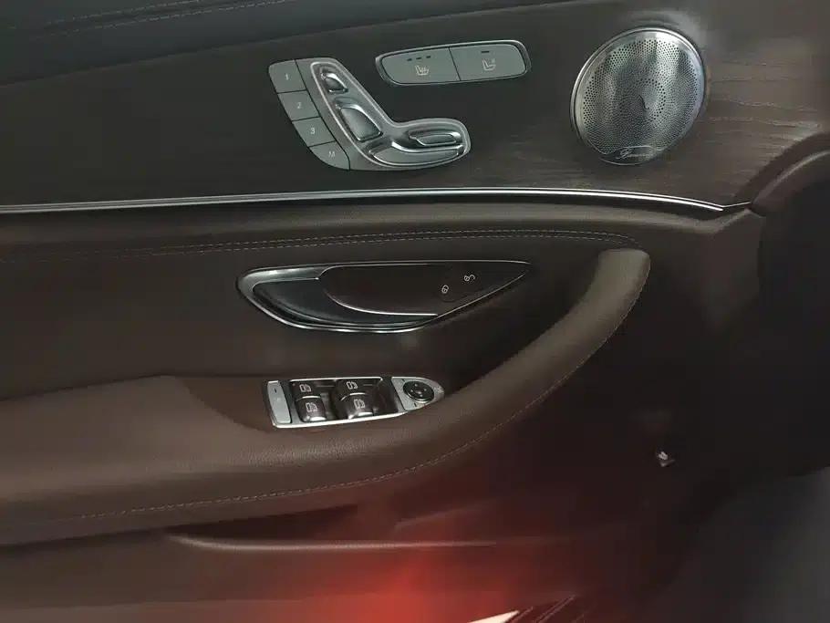 Mercedes-Benz E-Class 2018 Facelift E 300 L Luxury — миниатюра 7