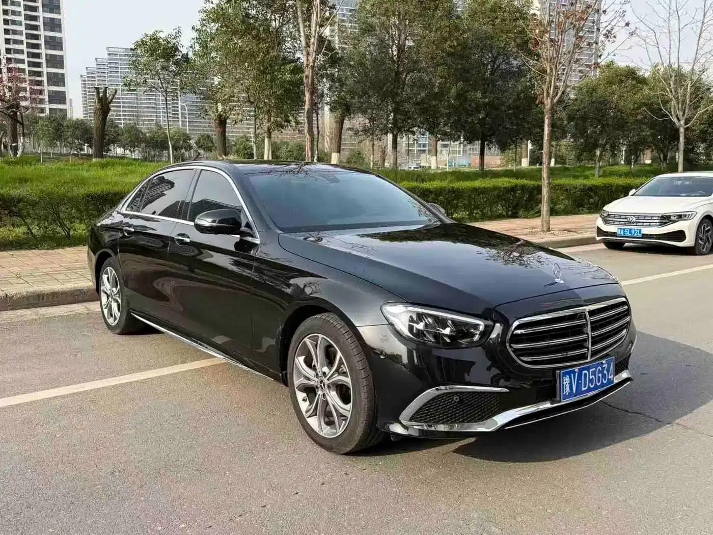 Mercedes-Benz E-Class 2021 Facelift E 300 L Sport Style — миниатюра 1
