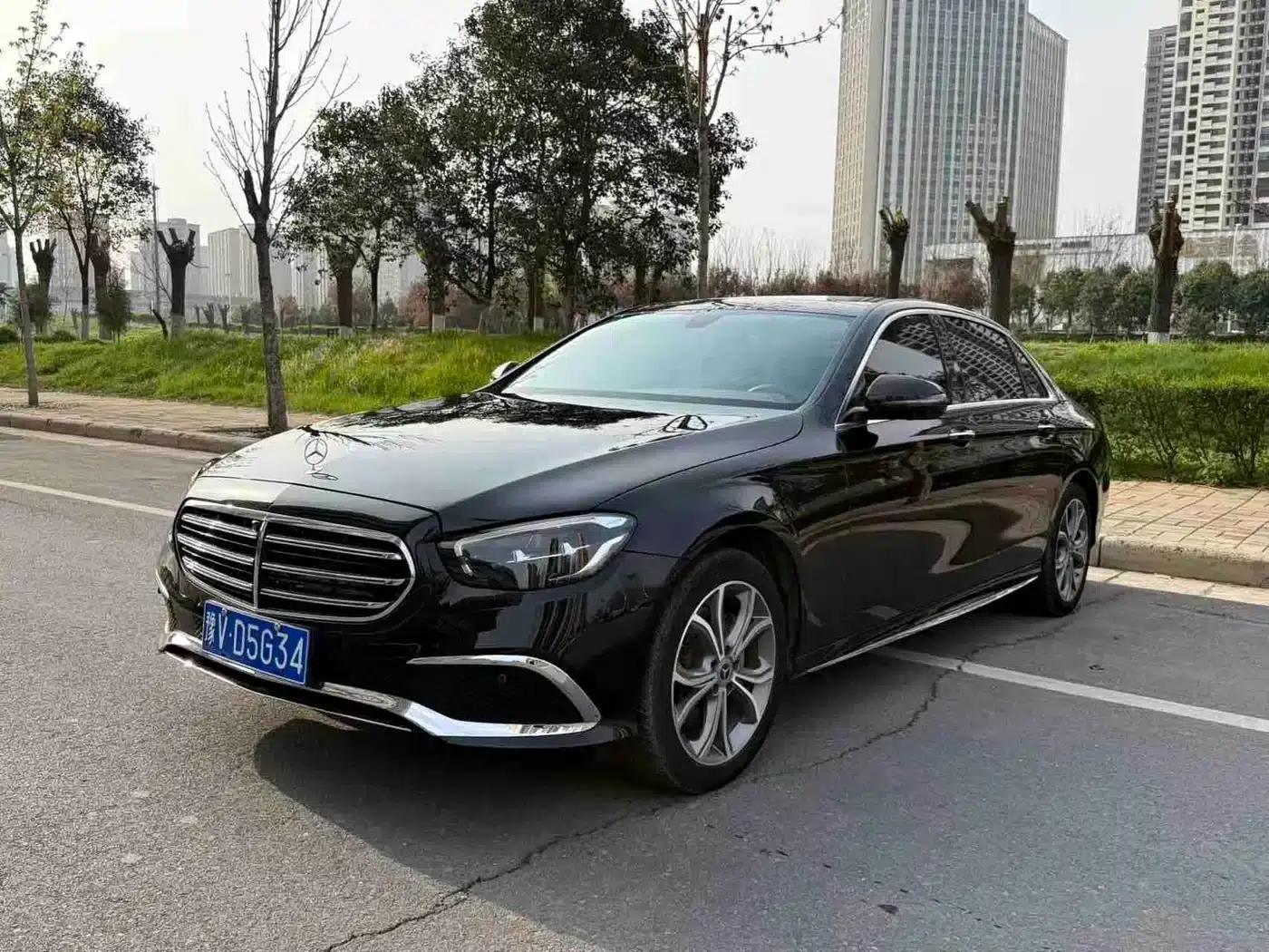 Mercedes-Benz E-Class 2021 Facelift E 300 L Sport Style — миниатюра 3