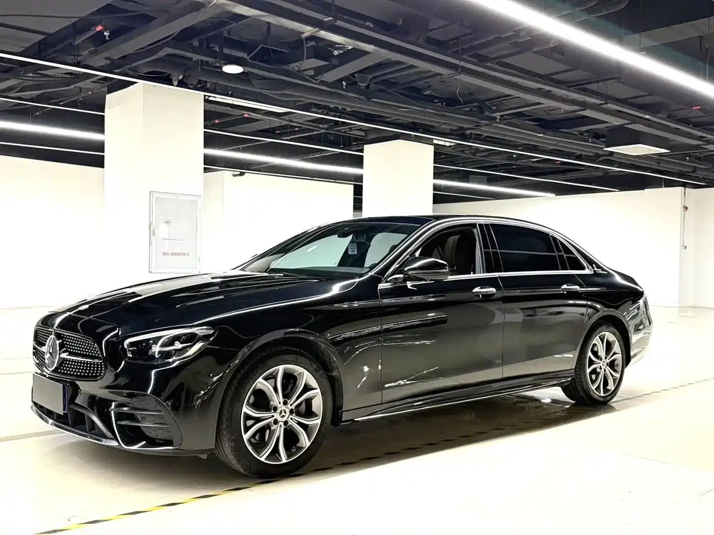 Mercedes-Benz E-Class 2022 E 300 L Sport Luxury — миниатюра 1