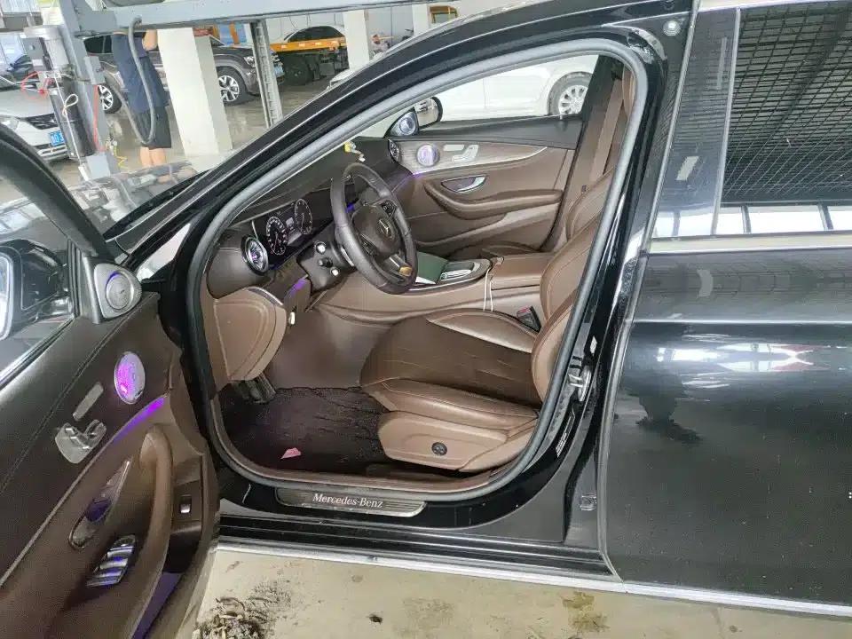 Mercedes-Benz E-Class 2018 Facelift E 300 L Luxury — миниатюра 2