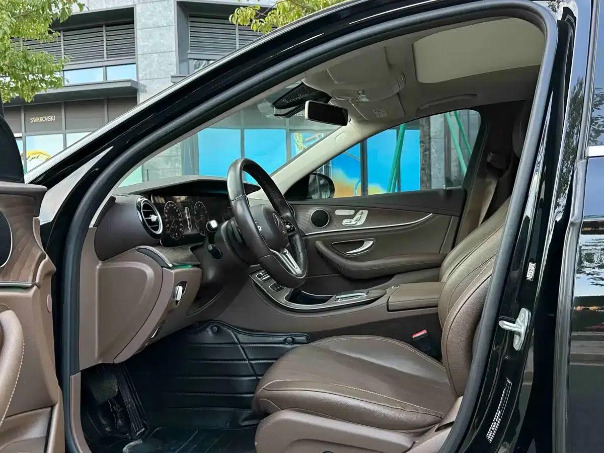 Mercedes-Benz E-Class 2019 E 300 L Fashion Edition — миниатюра 4