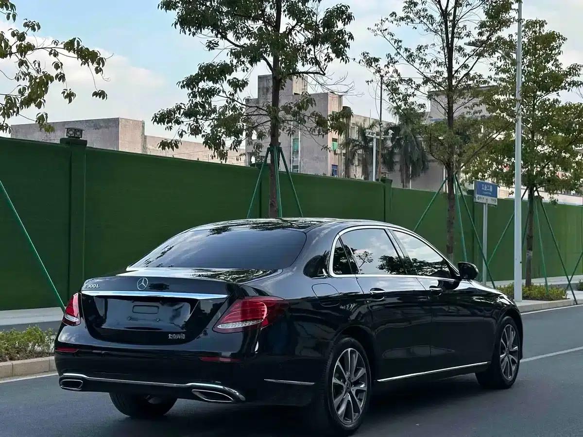 Mercedes-Benz E-Class 2019 E 300 L Fashion Edition — миниатюра 7