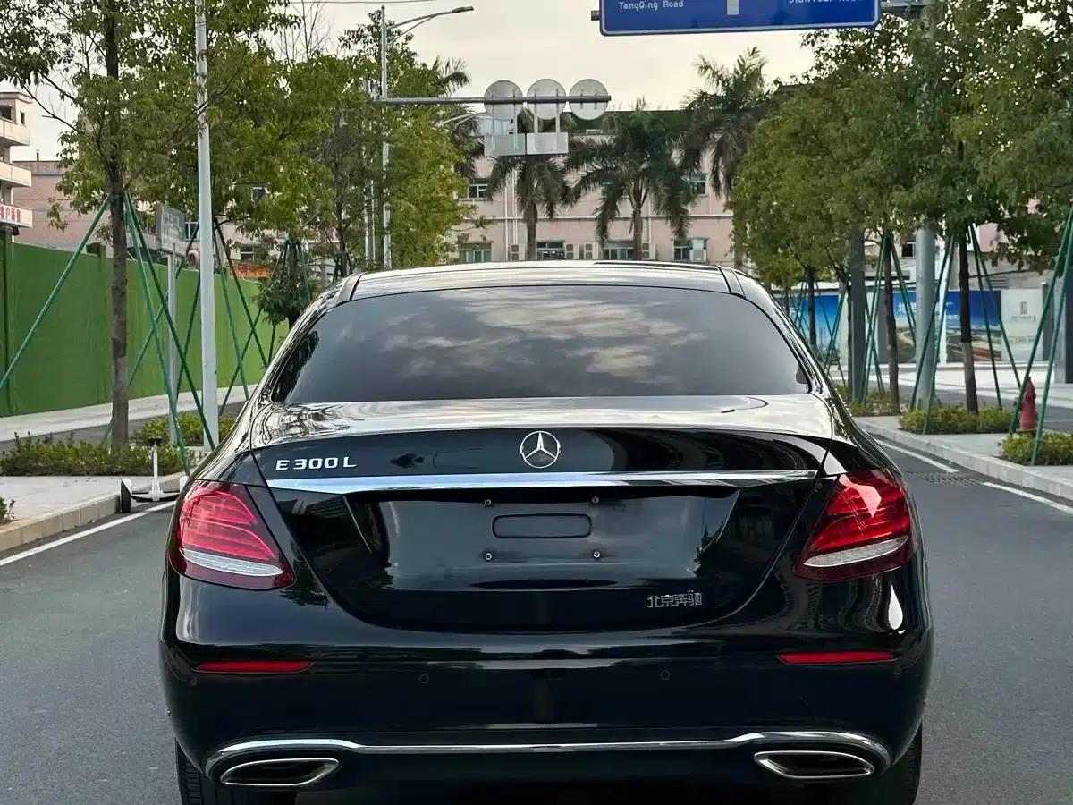 Mercedes-Benz E-Class 2019 E 300 L Fashion Edition — миниатюра 8