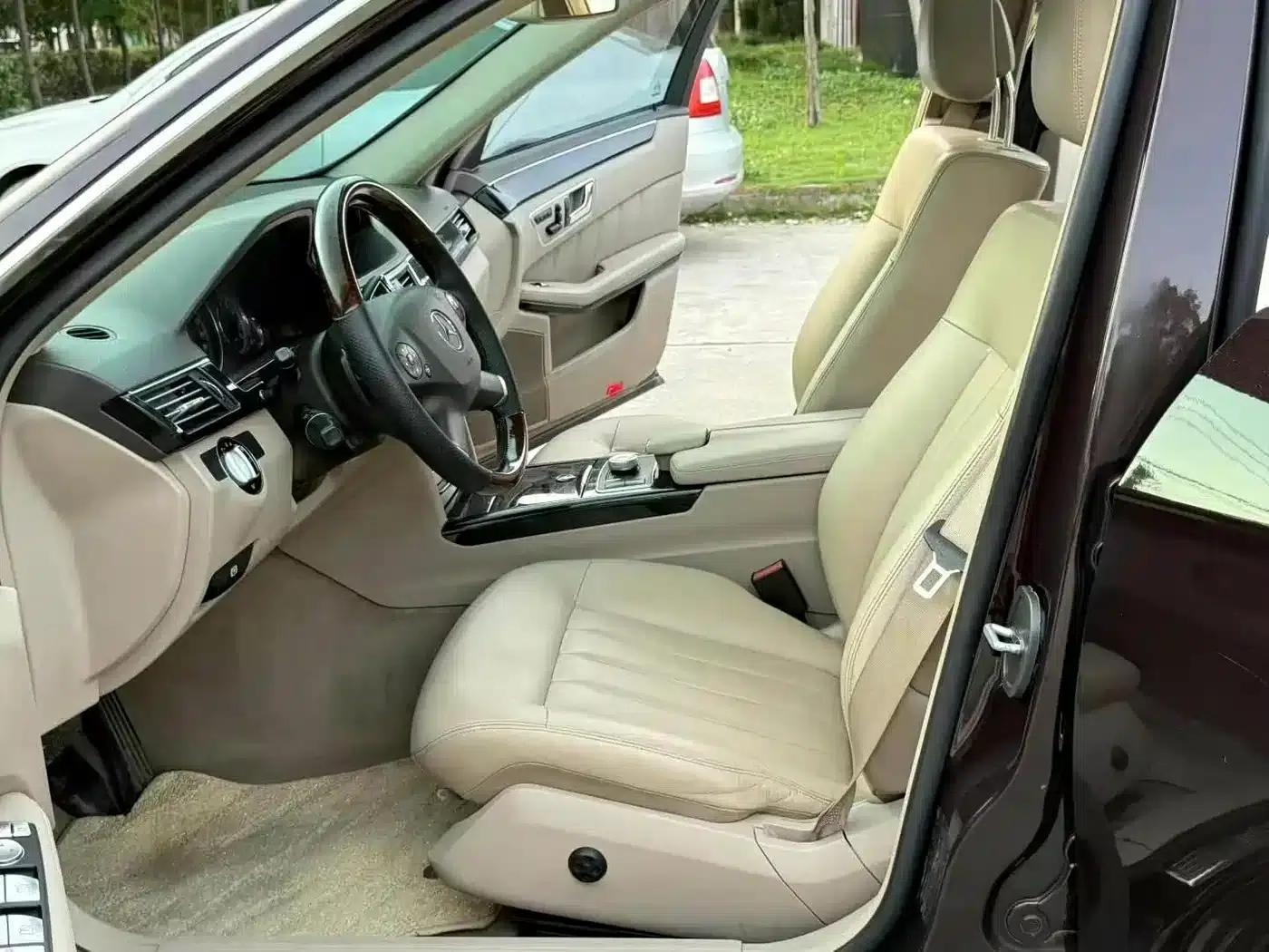 Mercedes-Benz E-Class 2010 E 300 L Fashion Edition — миниатюра 7