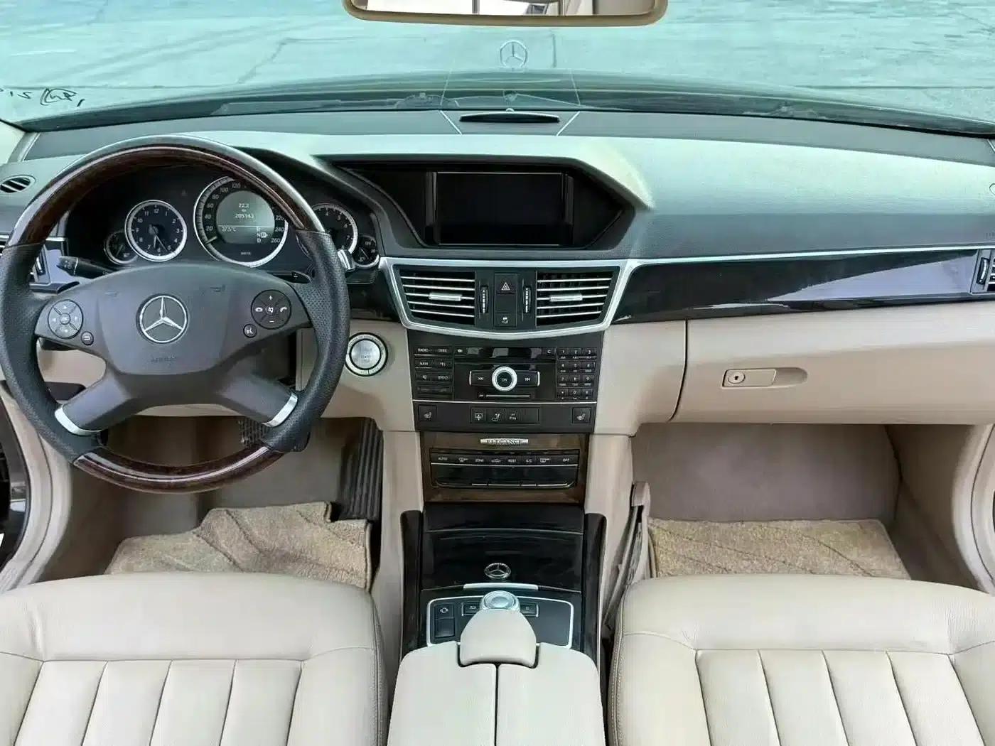 Mercedes-Benz E-Class 2010 E 300 L Fashion Edition — миниатюра 9