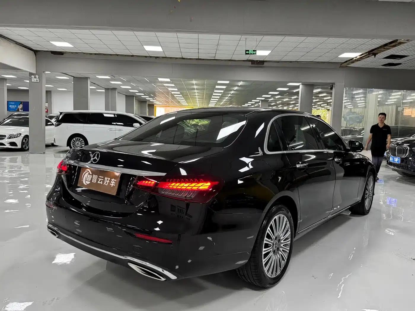 Mercedes-Benz E-Class 2022 Facelift E 300 L Fashion Model — миниатюра 9