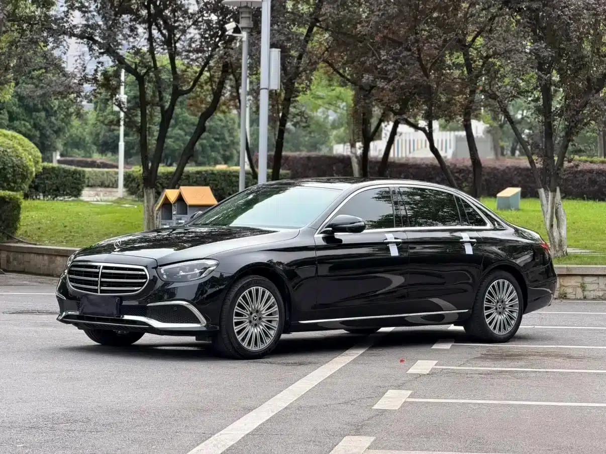 Mercedes-Benz E-Class 2022 Facelift E 300 L Luxury — миниатюра 5