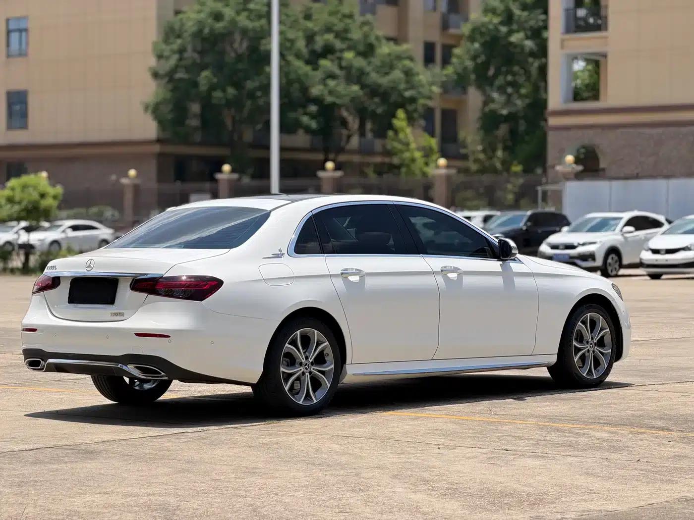Mercedes-Benz E-Class 2021 Facelift E 300 L Sport Luxury — миниатюра 11