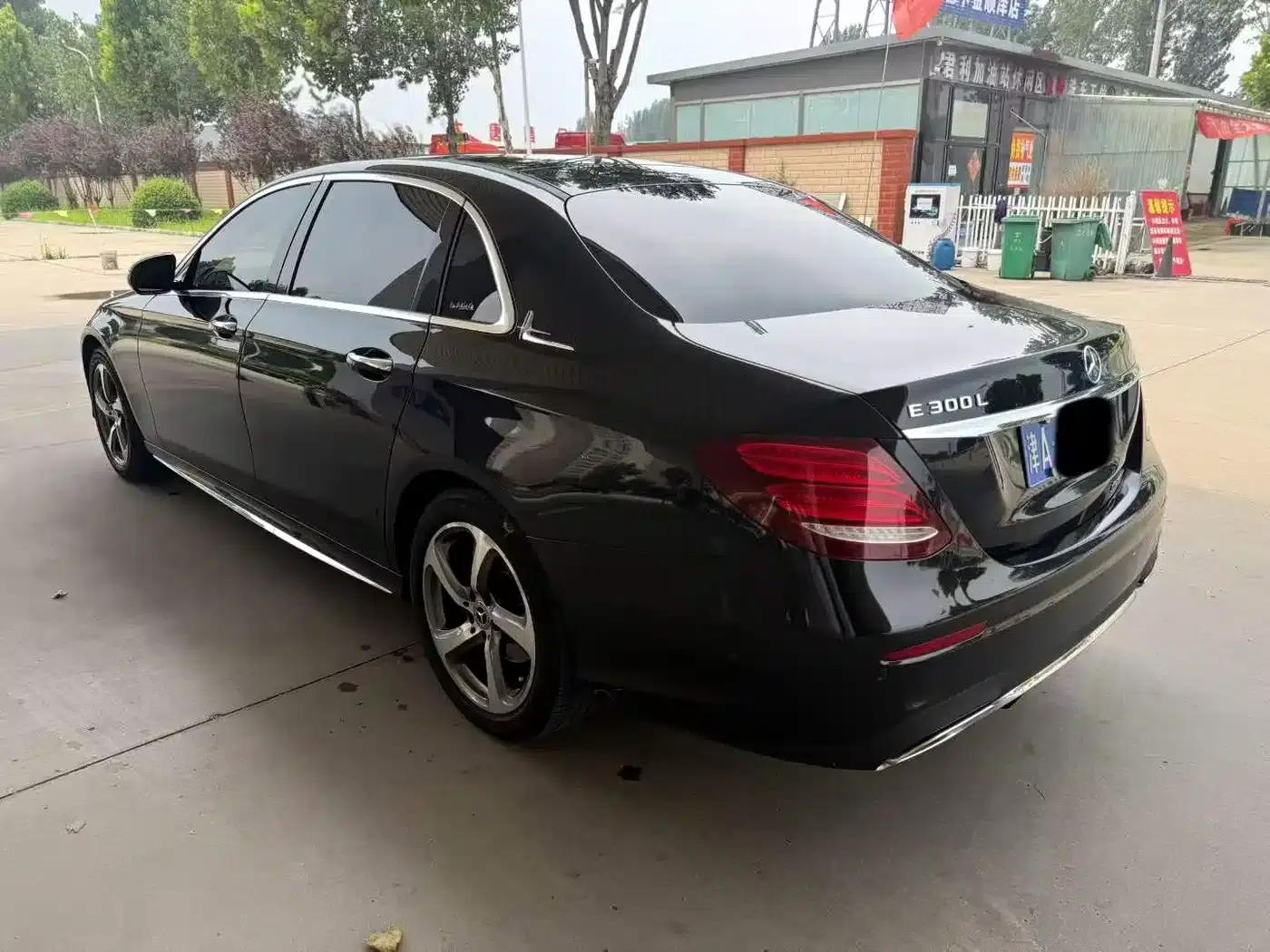 2016 Mercedes-Benz E-Class E 300 L Sport Style — миниатюра 4