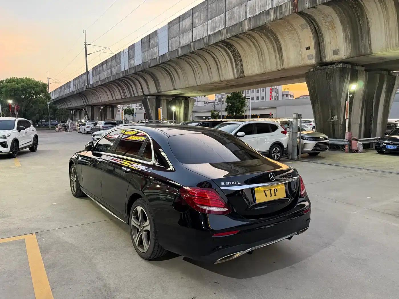 Mercedes-Benz E-Class 2019 E 200 L Sport — миниатюра 5