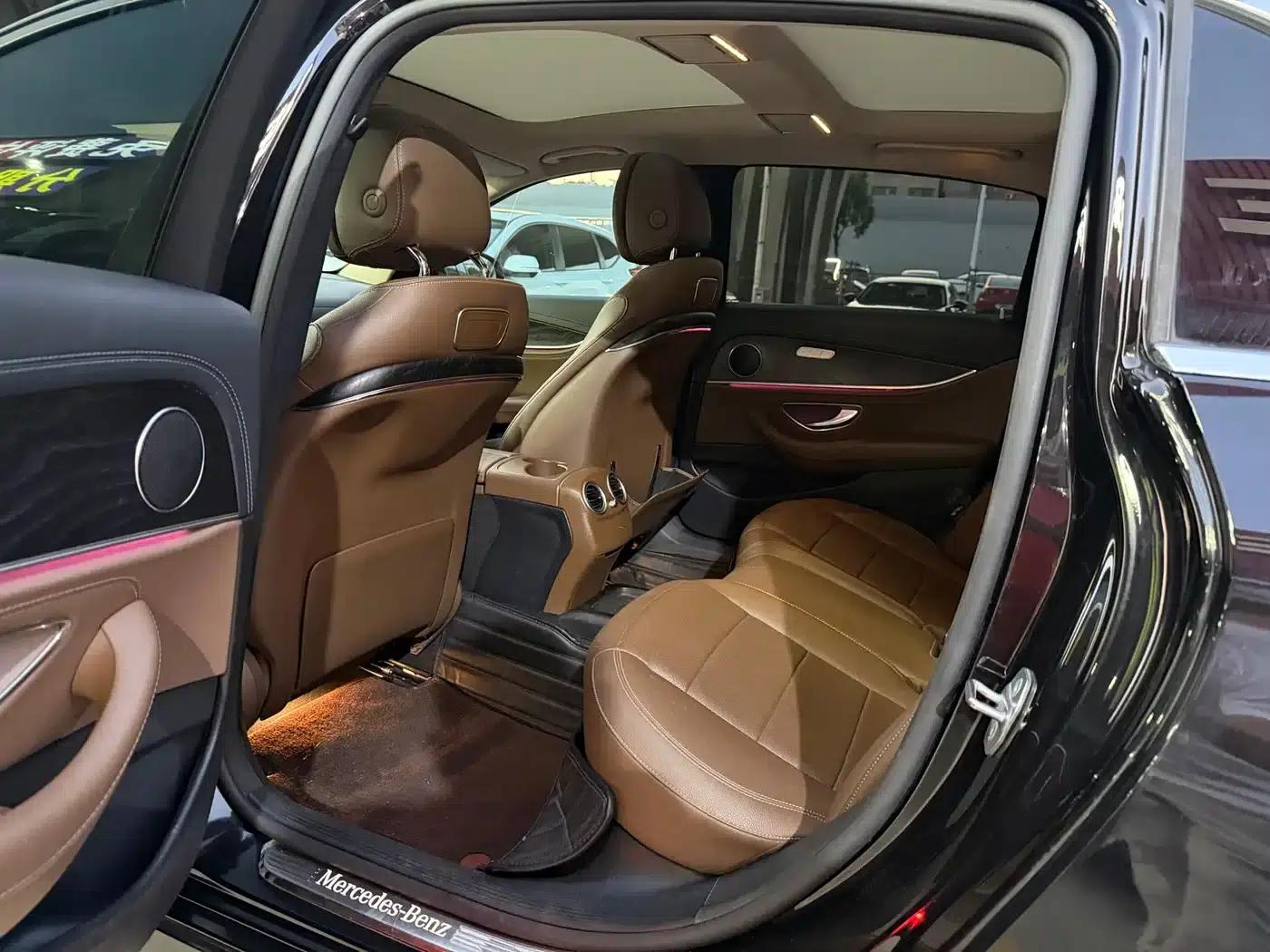 Mercedes-Benz E-Class 2019 E 200 L Sport — миниатюра 8
