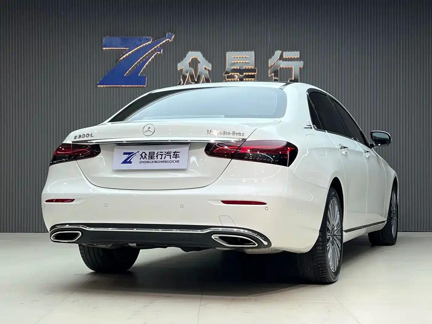 2021 Mercedes-Benz E-Class E 300 L Luxury — миниатюра 2