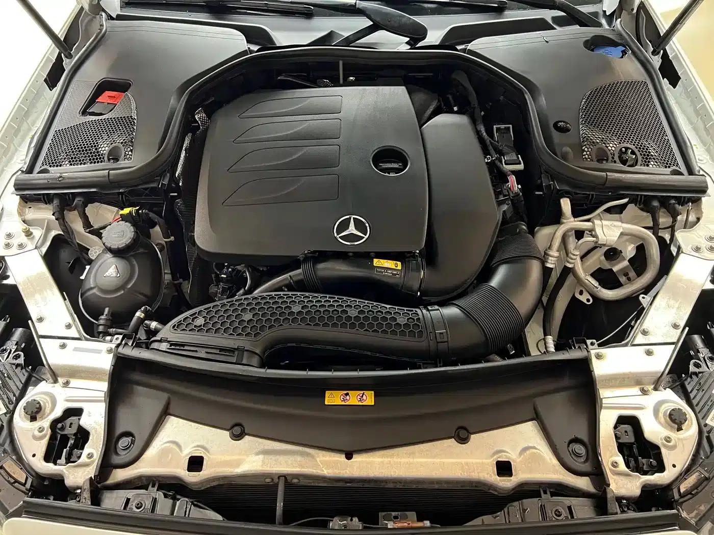 2021 Mercedes-Benz E-Class E 300 L Luxury — миниатюра 16