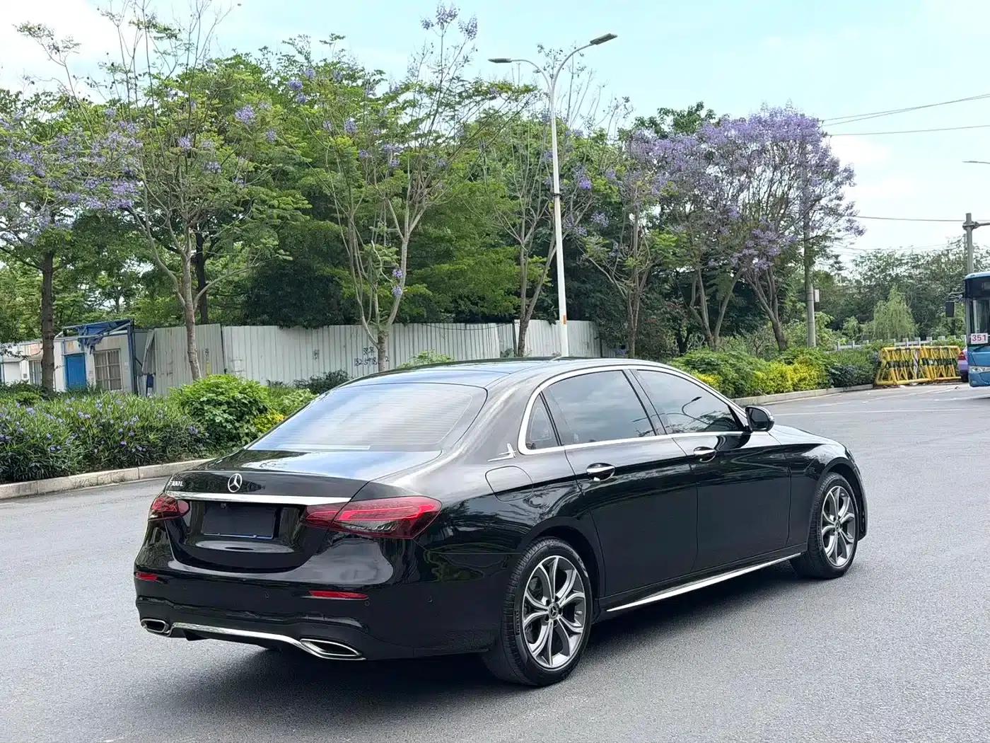 Mercedes-Benz E-Class 2021 Facelift E 300 L Sport Luxury — миниатюра 9