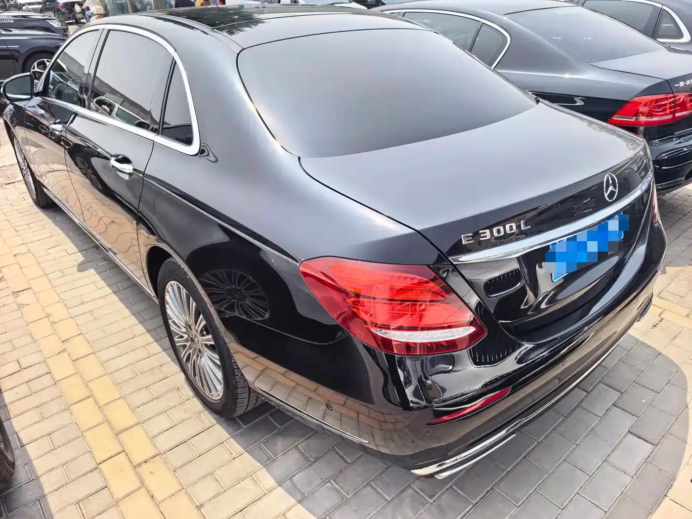 Mercedes-Benz E-Class 2020 E 300 L Fashion Edition — миниатюра 4