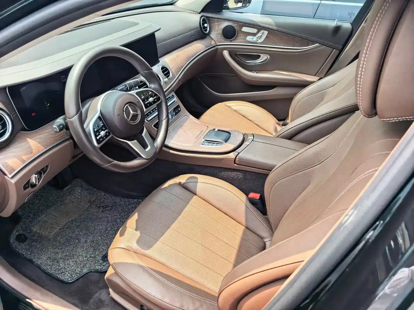 Mercedes-Benz E-Class 2020 E 300 L Fashion Edition — миниатюра 7