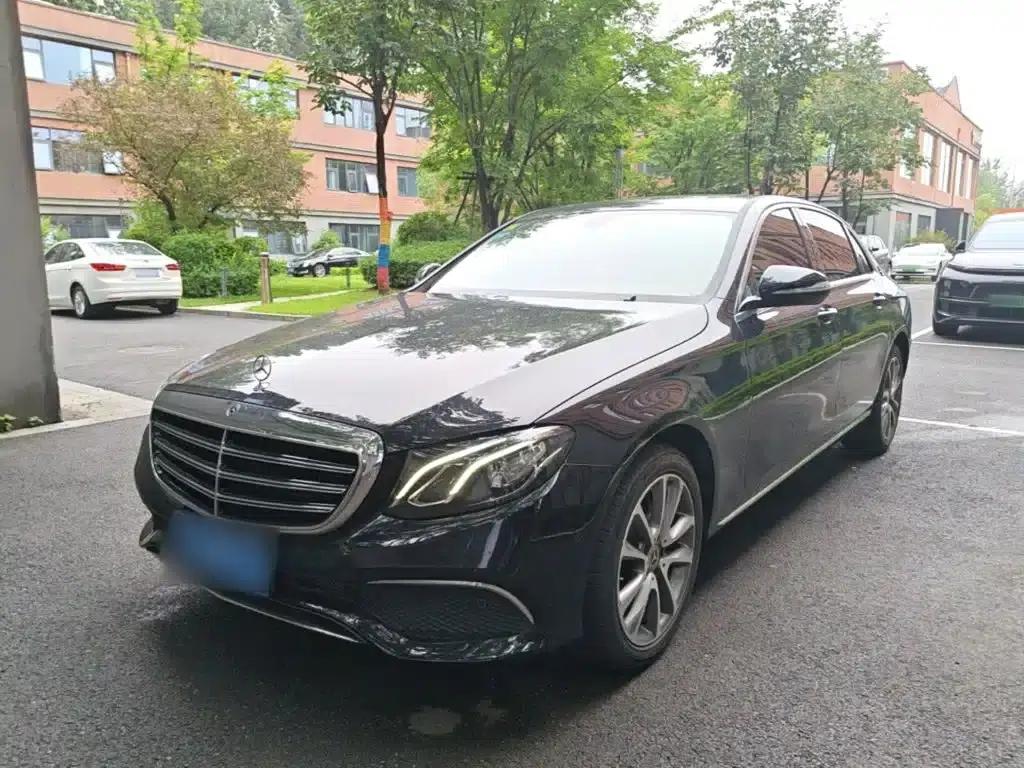 2018 Mercedes-Benz E-Class Facelift E 200 L — миниатюра 1