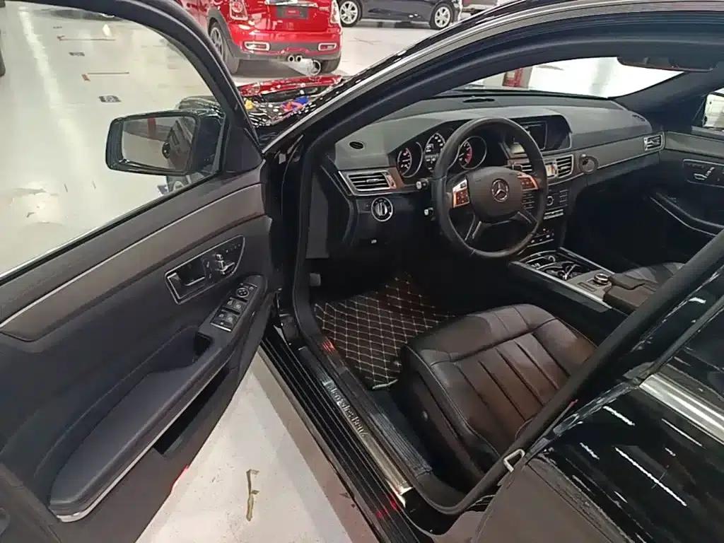 2015 Mercedes-Benz E-Class Facelift E 200 L — миниатюра 16