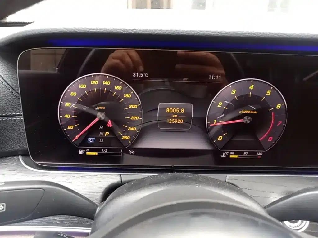 Mercedes-Benz E-Class 2020 Facelift E 300 L Sport Style — миниатюра 12
