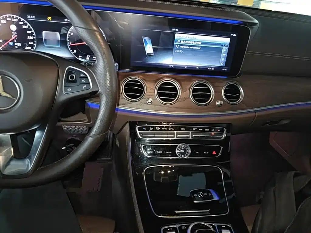 2016 Mercedes-Benz E-Class E 200 L — миниатюра 10
